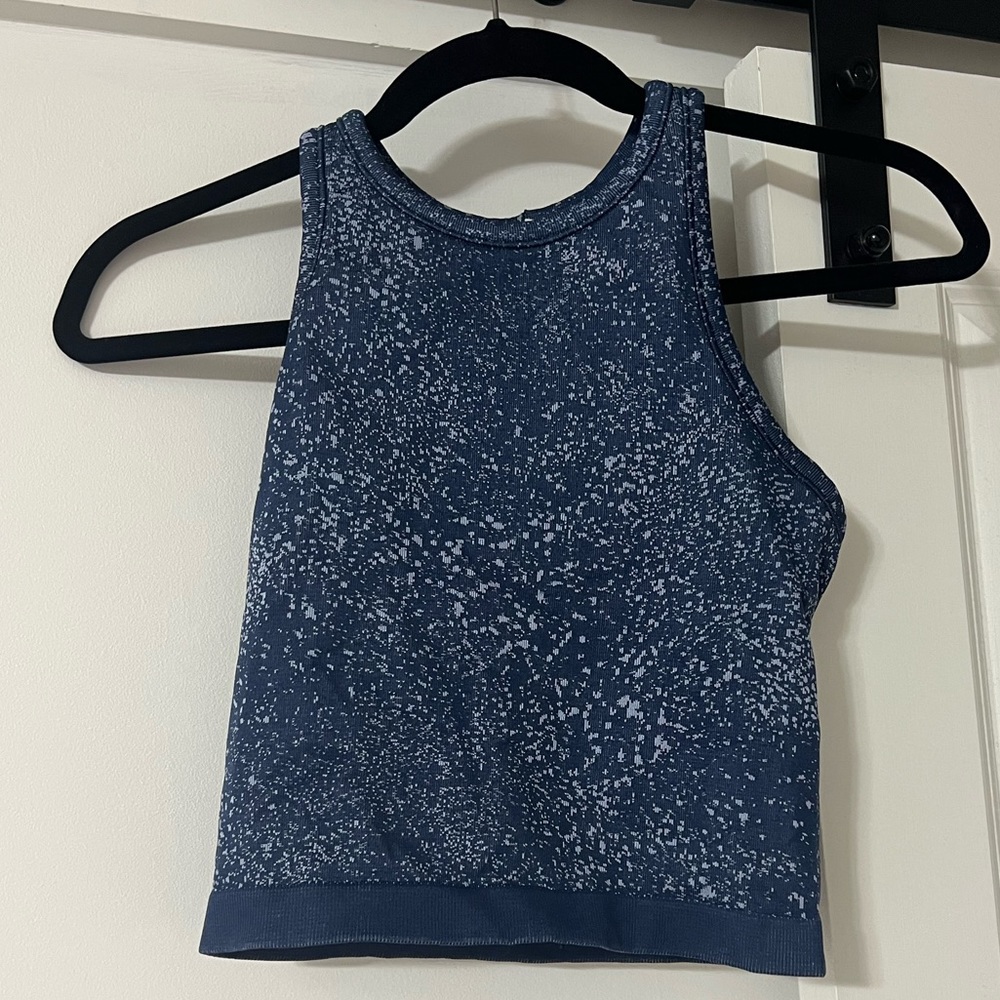 Lululemon ebb to street cropped tank size 4